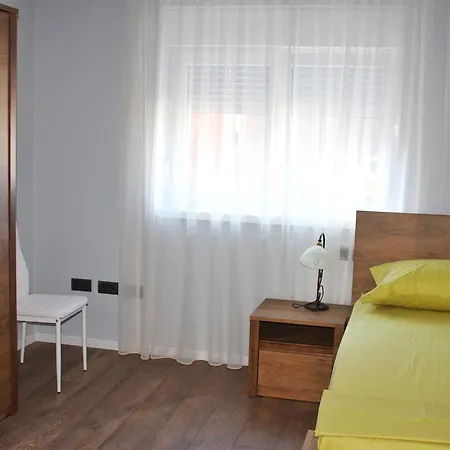 Apartment Apt 16-tirana Very Tirana
