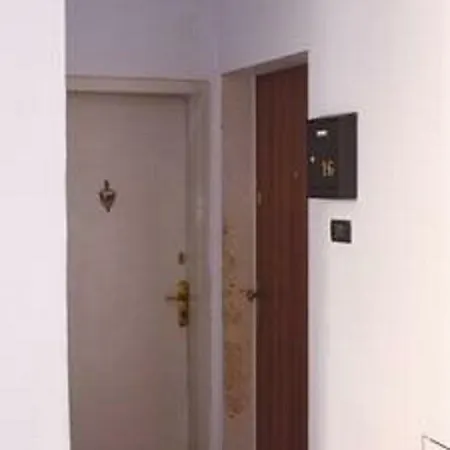 Apartment Apt 16-tirana Very